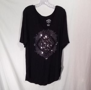 Torrid Super Soft Knits Black Short Sleeve Sequin EmbellisheGraphic Tee- Size 2X